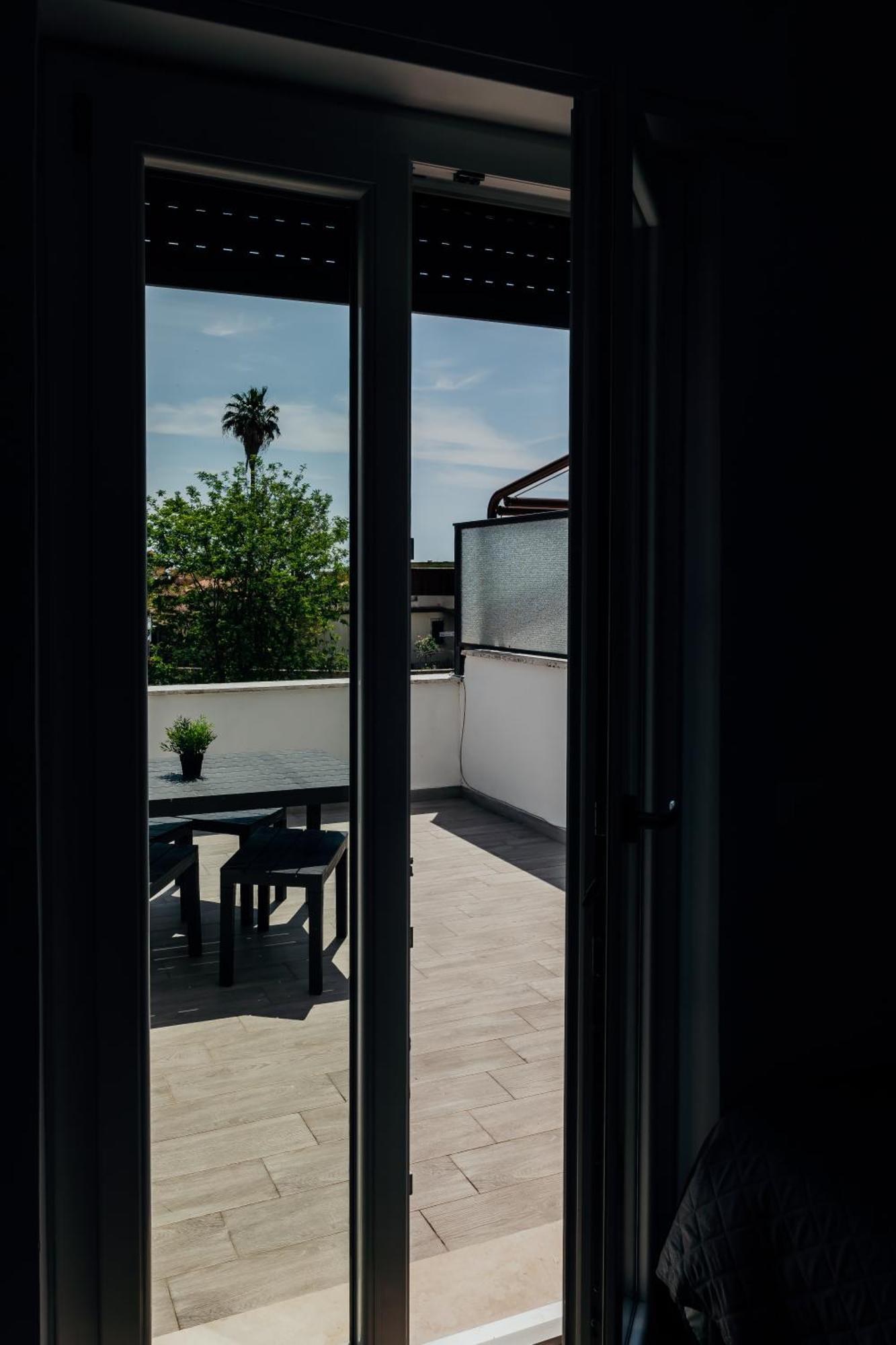 Fcoairporthouse Lägenhet Fiumicino Exteriör bild